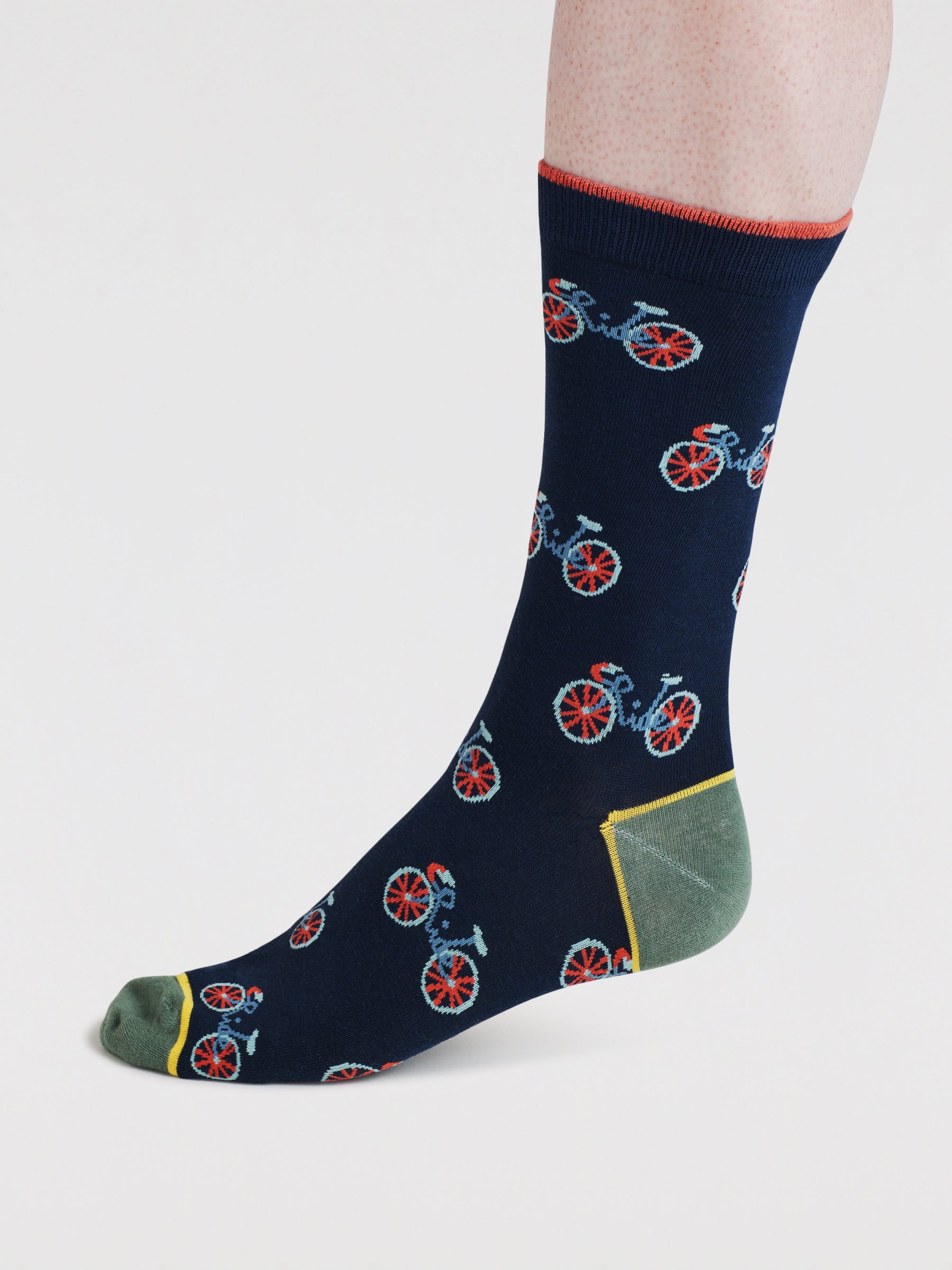Mens Berne Bike Bamboo Socks - Navy