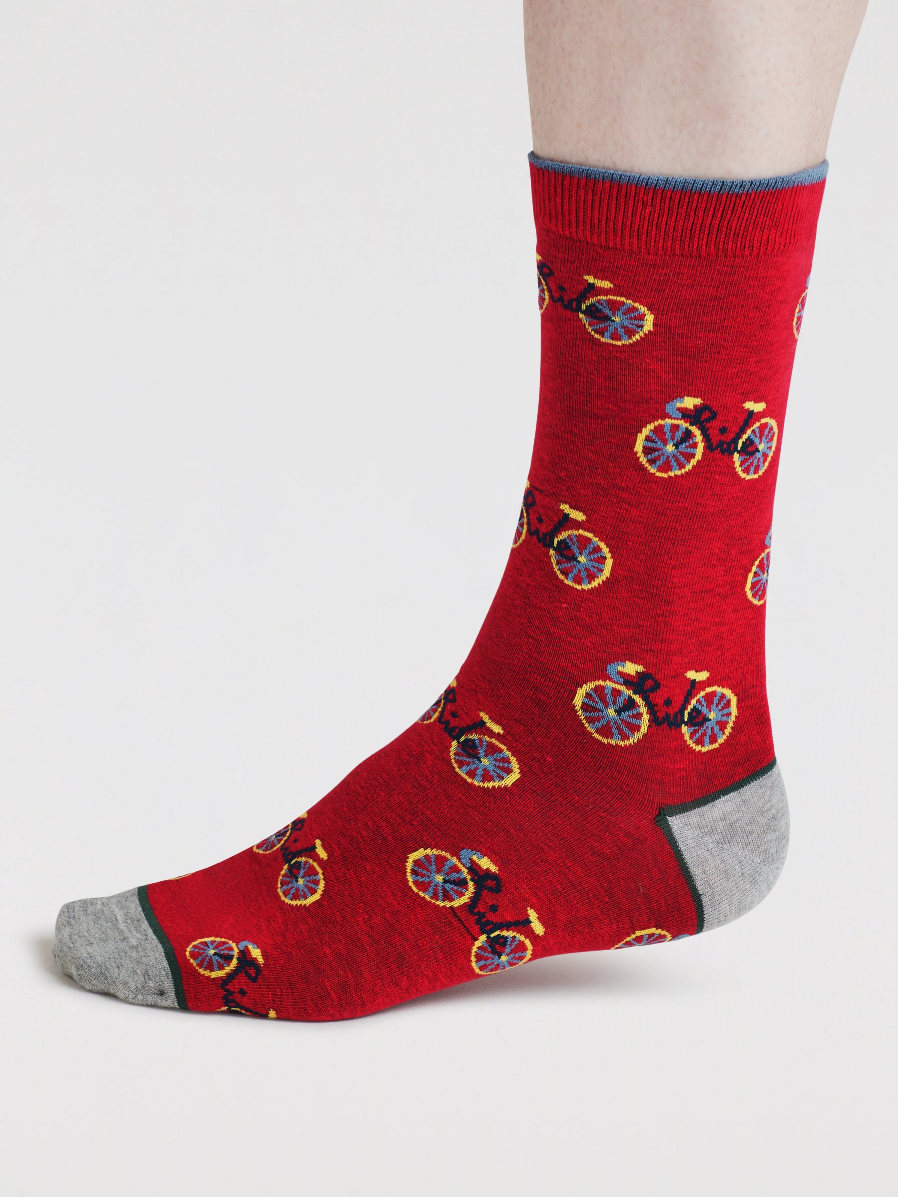 Mens Berne Bike Bamboo Socks - Cranberry Red