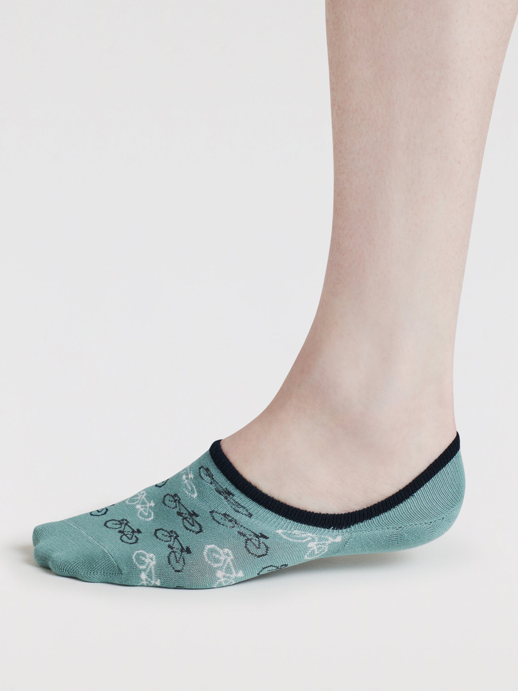 Mens Berit Bicycle Bamboo No-Show Socks - Lagoon Green