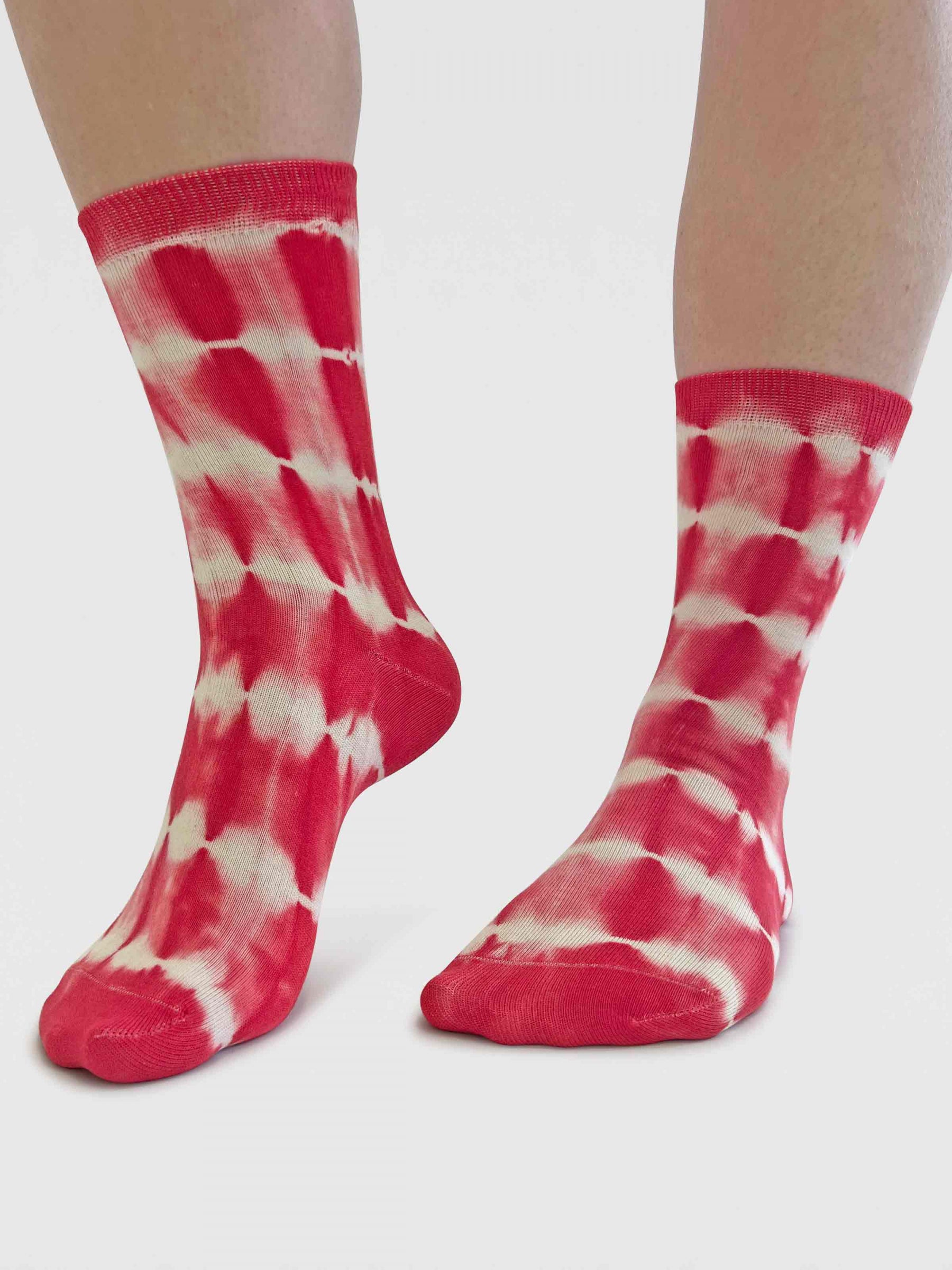 Womens Ana Tie Dye Bamboo Socks - Neon Pink