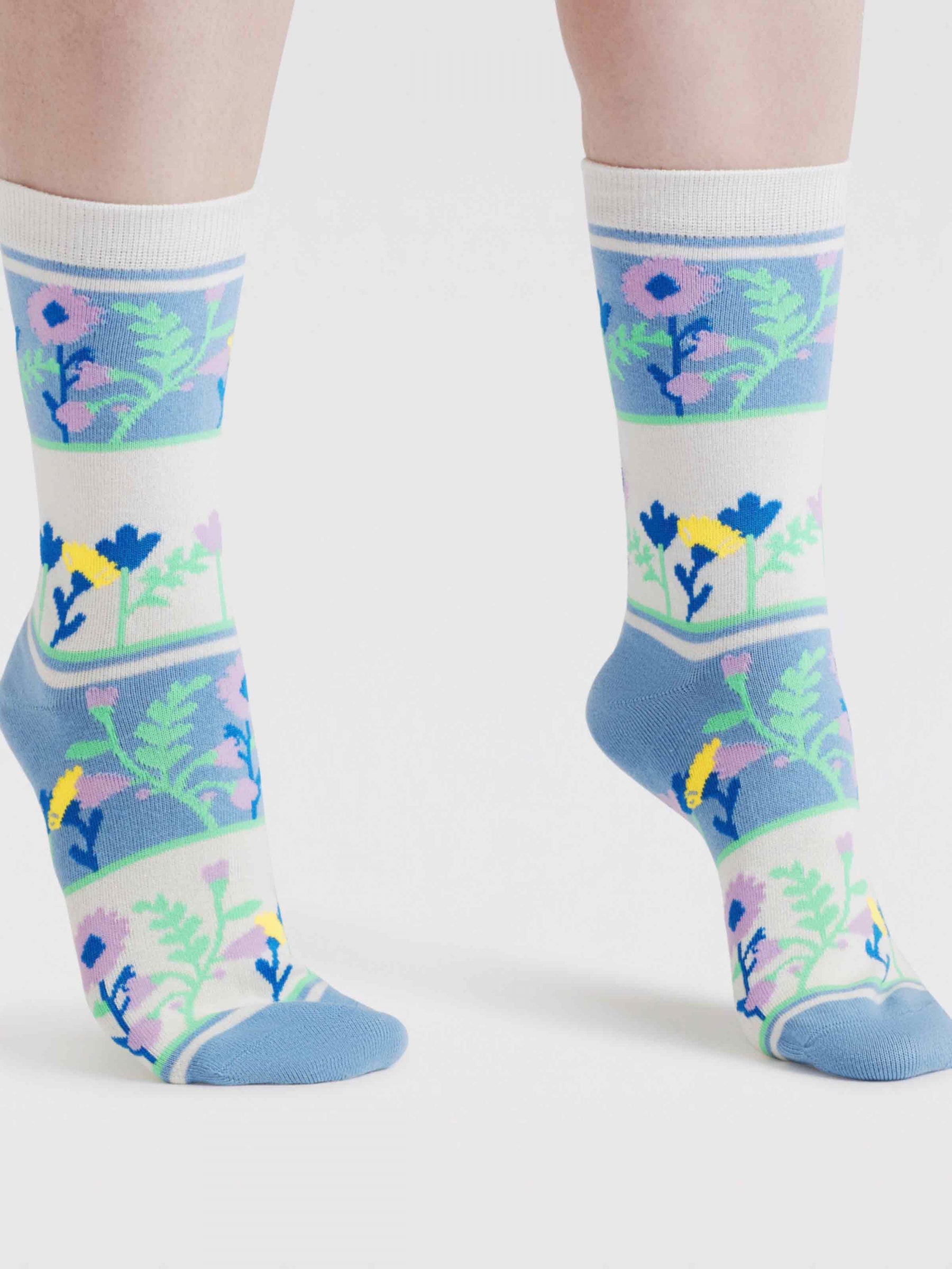 Fraya Floral Garden Bamboo Socks - Violet Blue