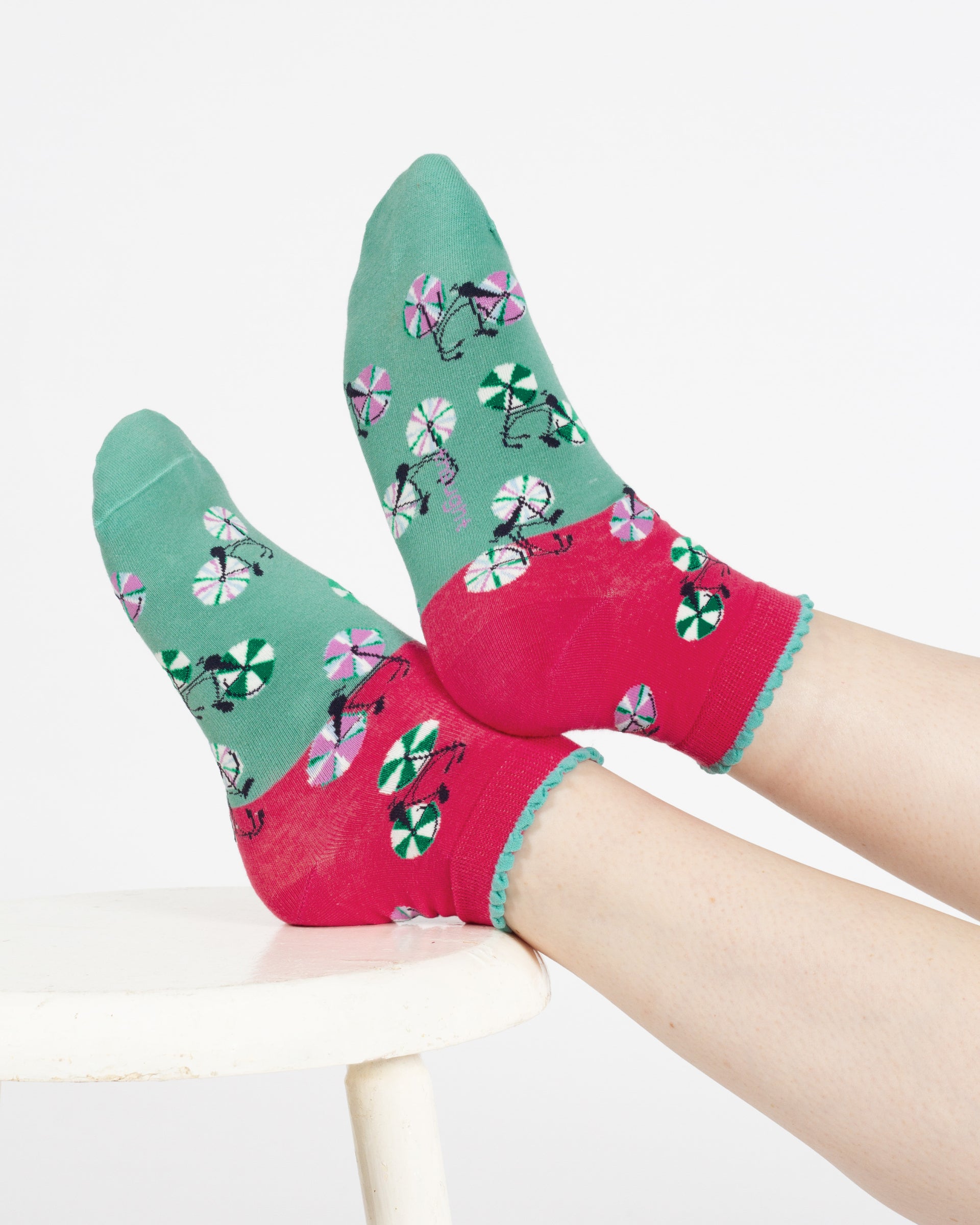 Bicycle Stripe Organic Cotton Ankle Socks - Coral/Green
