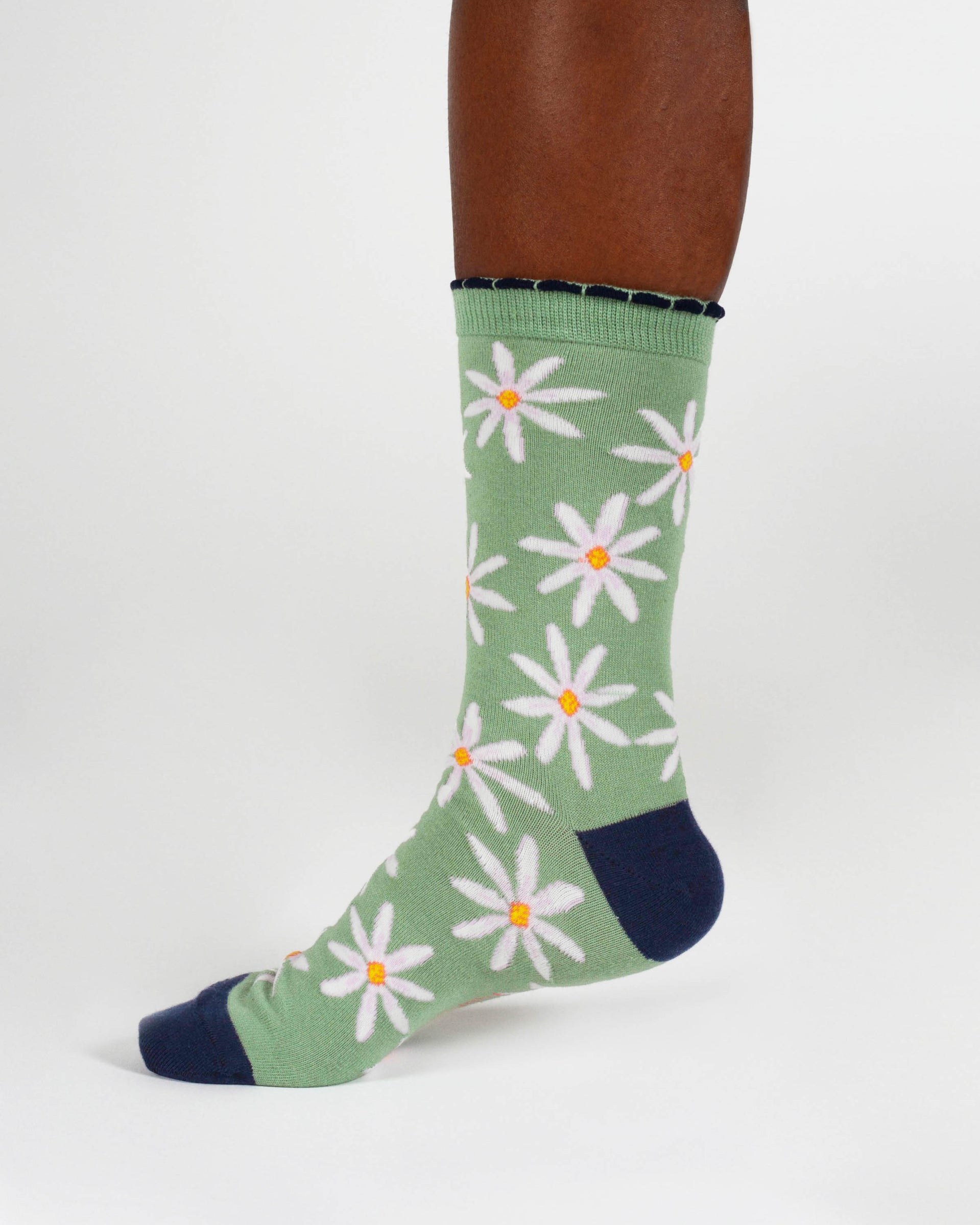 Womens April Birth Flower Sock - Daisy