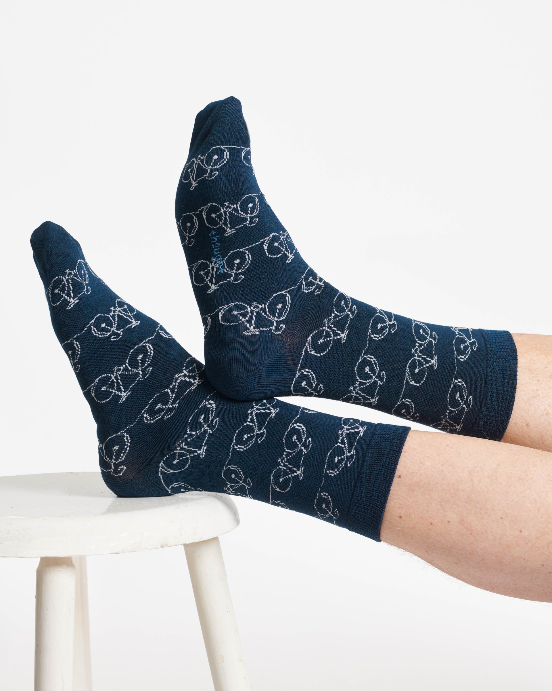 Go Explore Bamboo Gift Box of 7 Socks - Grey/Navy/Green/Orange