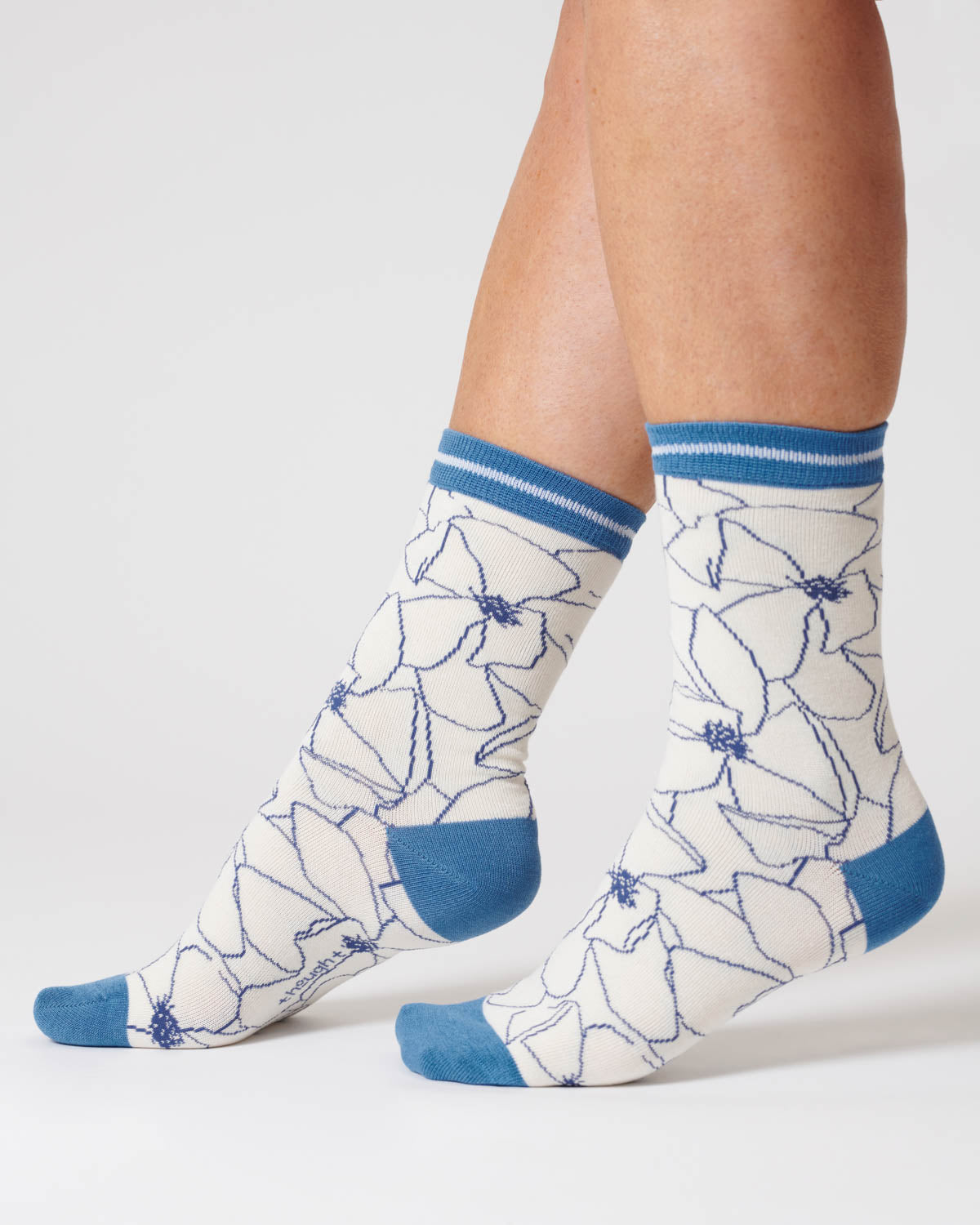 Womens Painterly Floral Organic Cotton Socks - Stone White