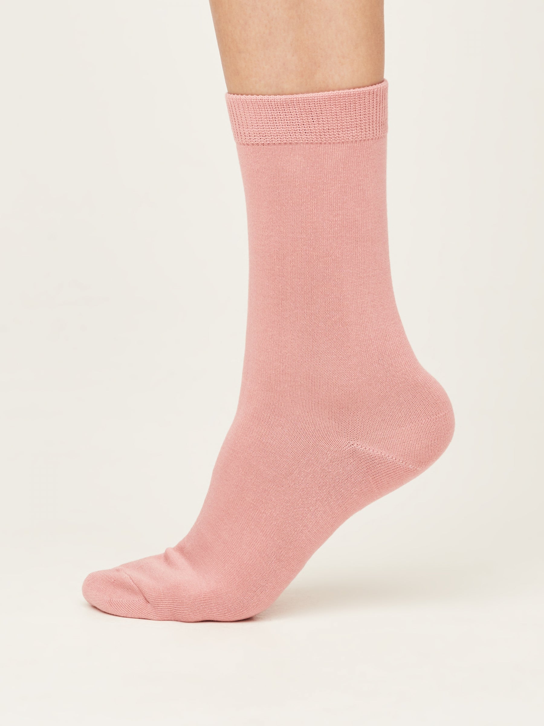 Women's Pastel Rainbow Bamboo 7 Pack Sock Box