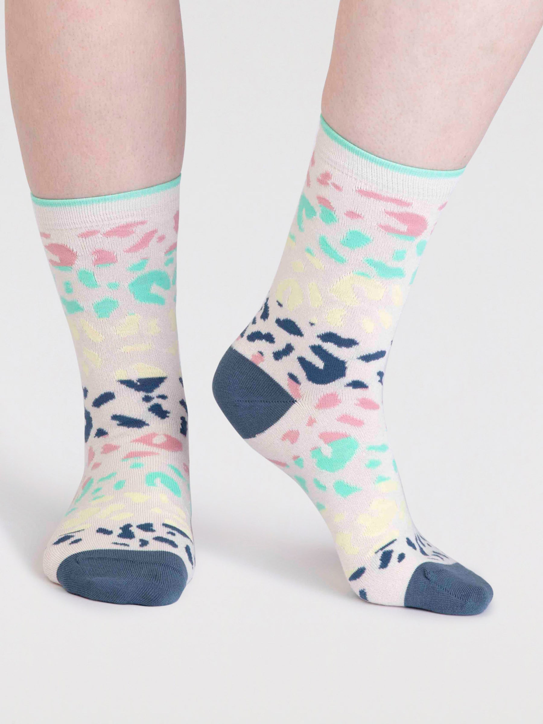 Alba Bamboo Abstract Pack Of Socks - Multi