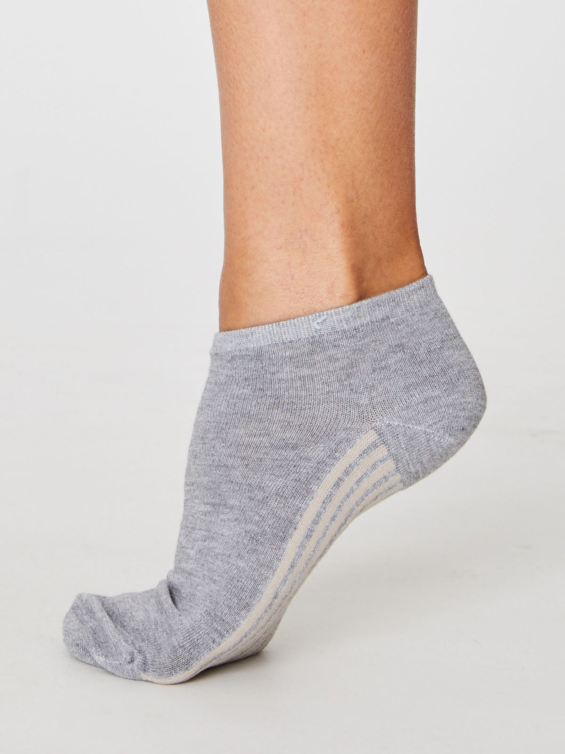 Essential Solid Jane Bamboo Plain Trainer Socks in Mid Grey Marle