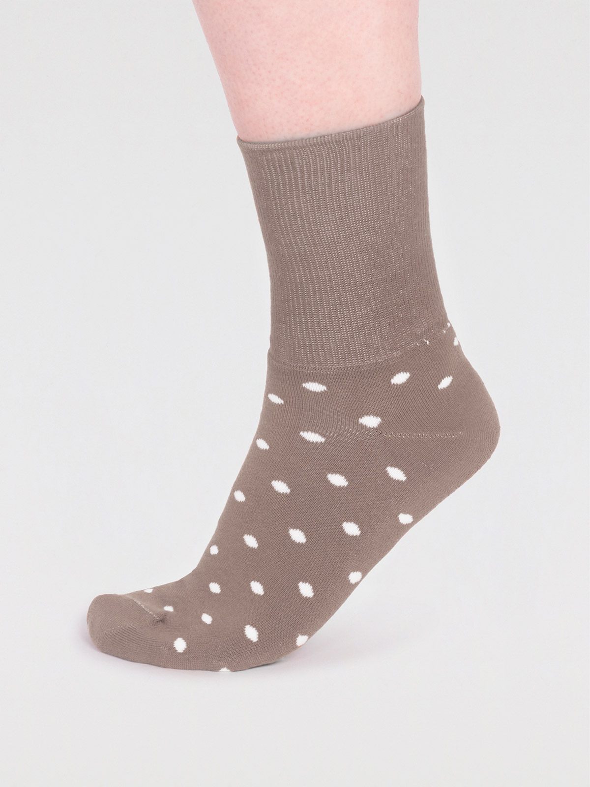 Amara Organic Cotton Spot Walker Socks - Olive Green