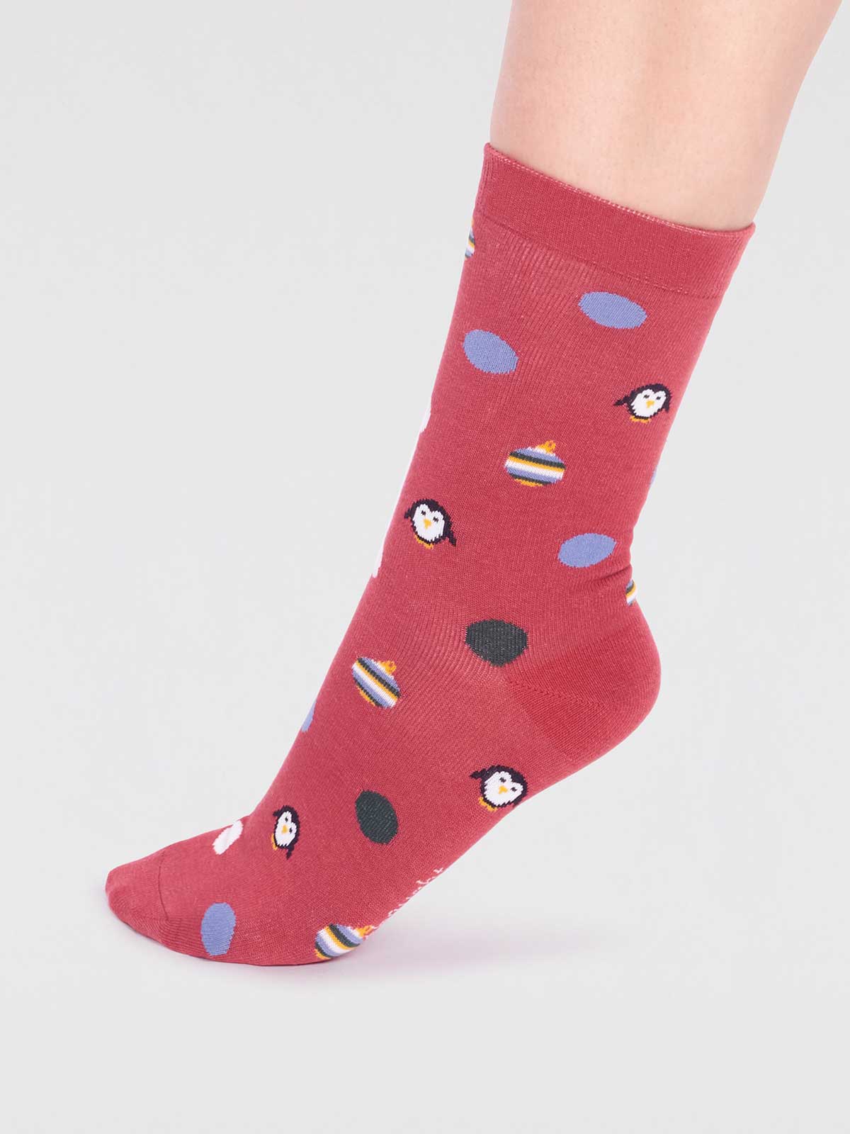 Neva Bamboo Penguin Sock - Brick Red